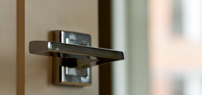 Door Lever Knob Repair in Fort Myers