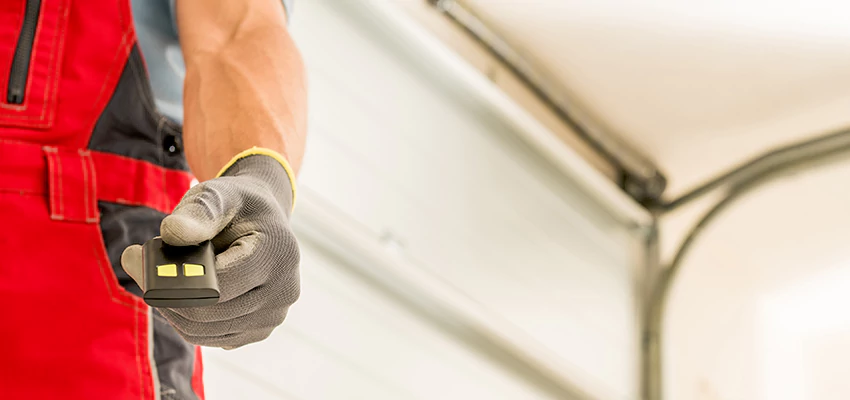 Residential Garage Door Security in Fort Myers, Florida