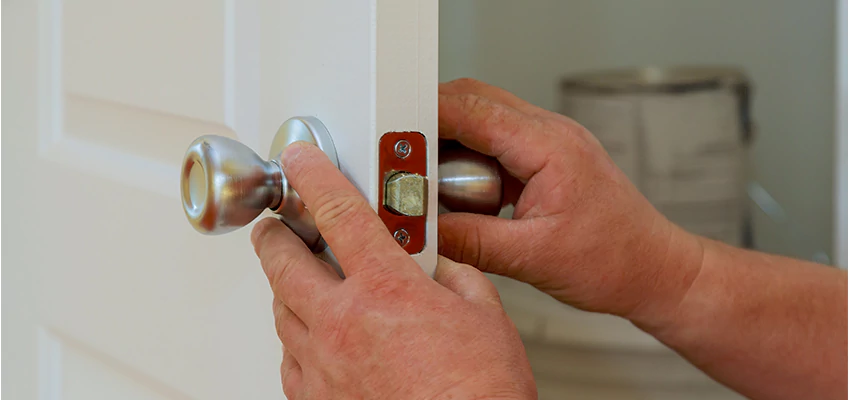 AAA Locksmiths For lock Replacement in Fort Myers, Florida
