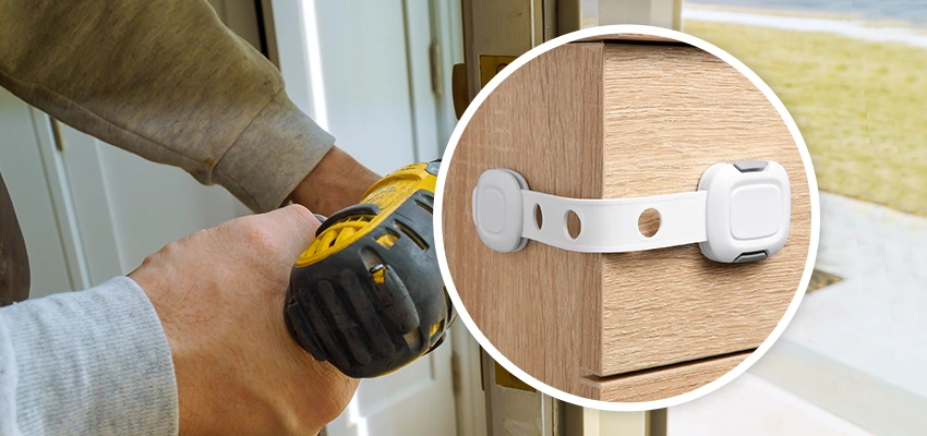 Childproof Sliding Door Locks in Fort Myers