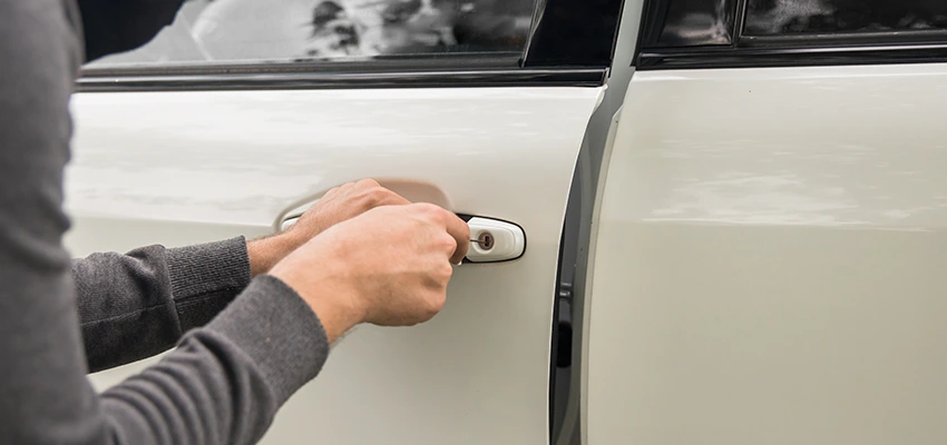 Unlock Car Door Service in Fort Myers