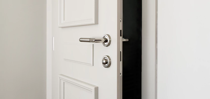 Folding Bathroom Door With Lock Solutions in Fort Myers, FL